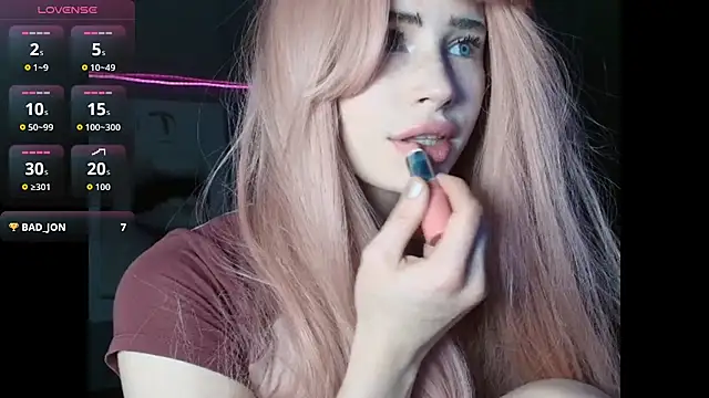 PieraMarch online show from April 2, 2026, 9:32 pm