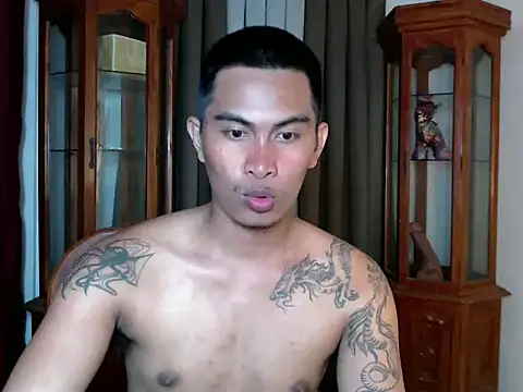 kimmylouu online show from September 16, 2025, 4:08 pm