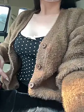 Meii-meyy online show from January 13, 2026, 8:07 am