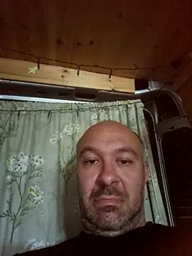 annubis69 online show from September 9, 2025, 3:32 pm