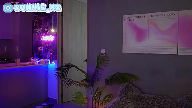 Snapshot of Sonnie_mami chatting on January 19, 2026, 1:37 pm Sonnie mami online show from January 19, 2026, 1:37 pm