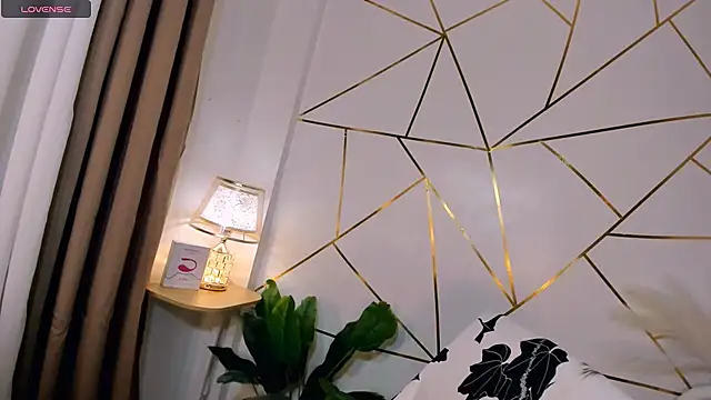 Snapshot of Luxywilson chatting on October 12, 2025, 5:58 pm Luxywilson online show from October 12, 2025, 5:58 pm