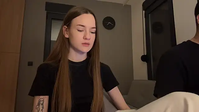 Snapshot of TenDouble chatting on September 15, 2025, 7:14 pm TenDouble online show from September 15, 2025, 7:14 pm