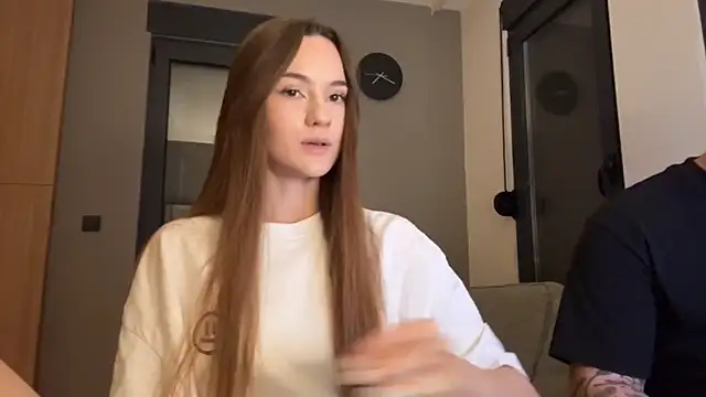 Snapshot of TenDouble chatting on September 20, 2025, 9:42 pm TenDouble online show from September 20, 2025, 9:42 pm