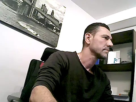 Snapshot of mastercharisma35 chatting on February 24, 2026, 10:27 am mastercharisma35 online show from February 24, 2026, 10:27 am