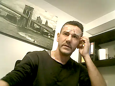 Snapshot of mastercharisma35 chatting on February 2, 2026, 8:13 am mastercharisma35 online show from February 2, 2026, 8:13 am