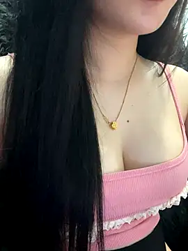 Snapshot of Nancy68 chatting on October 24, 2025, 7:40 am Nancy68 online show from October 24, 2025, 7:40 am