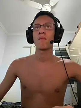 safadezanunes2 online show from March 27, 2026, 1:14 am