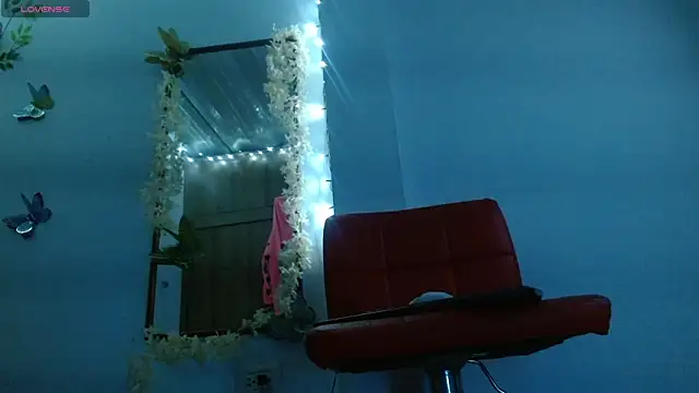 Snapshot of Meriilyn_Monroe724 chatting on January 18, 2026, 3:10 am Meriilyn Monroe724 online show from January 18, 2026, 3:10 am