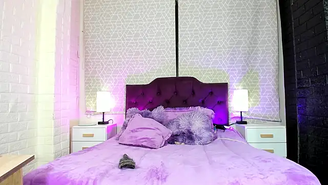 Zamara Kleii online show from January 6, 2026, 4:05 am