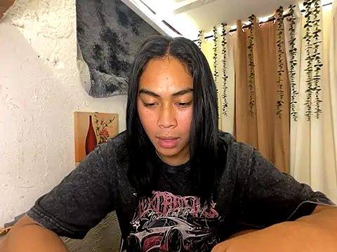 Snapshot of Sweetasian_cum chatting on November 14, 2025, 7:50 pm Sweetasian cum online show from November 14, 2025, 7:50 pm