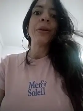 Snapshot of chicalunar24 chatting on November 15, 2025, 7:07 pm chicalunar24 online show from November 15, 2025, 7:07 pm