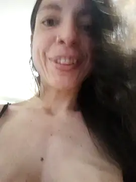 Snapshot of chicalunar24 chatting on September 19, 2025, 7:56 am chicalunar24 online show from September 19, 2025, 7:56 am