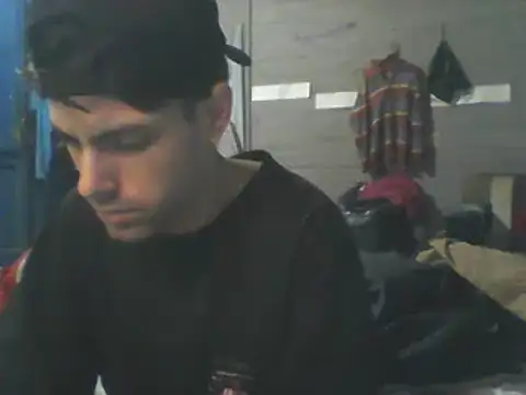 Demian24  online show from April 8, 2026, 12:56 am