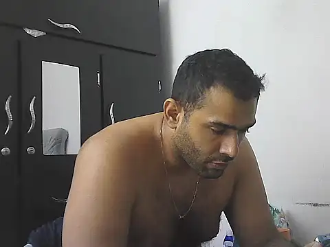 morenocabro10 online show from January 15, 2026, 12:03 am