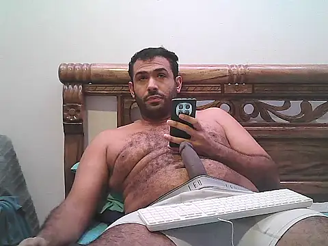 Snapshot of morenocabro10 chatting on September 25, 2025, 8:37 pm morenocabro10 online show from September 25, 2025, 8:37 pm