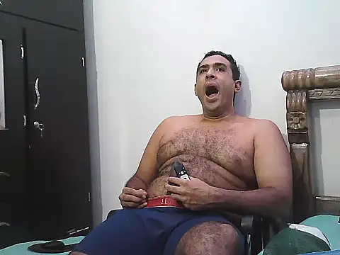Snapshot of morenocabro10 chatting on September 30, 2025, 3:34 am morenocabro10 online show from September 30, 2025, 3:34 am