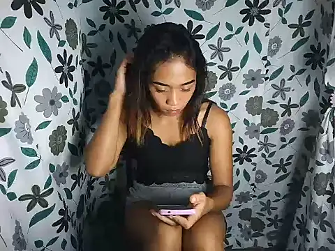 Snapshot of Virgen_christine01 chatting on February 11, 2026, 6:30 pm Virgen christine01 online show from February 11, 2026, 6:30 pm