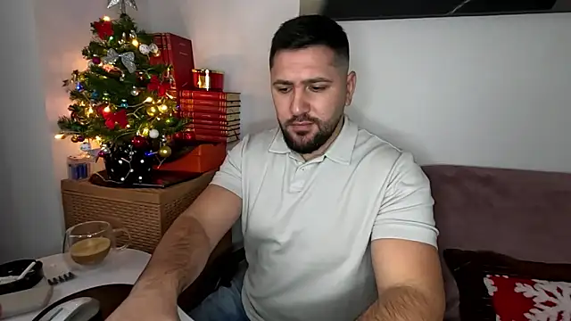 Gold Alpha Boy online show from December 4, 2025, 9:52 am