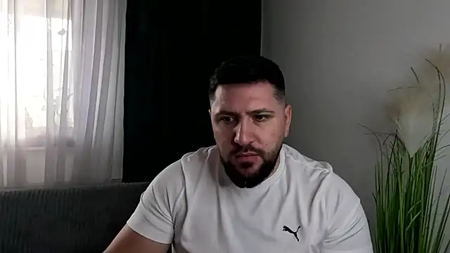 Snapshot of Gold_Alpha_Boy chatting on February 10, 2026, 12:26 pm Gold Alpha Boy online show from February 10, 2026, 12:26 pm