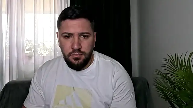 Gold Alpha Boy online show from May 13, 2026, 9:49 am