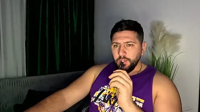 Snapshot of Gold_Alpha_Boy chatting on January 17, 2026, 11:08 pm Gold Alpha Boy online show from January 17, 2026, 11:08 pm