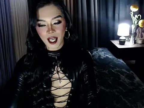Snapshot of Pleasure_MasterxXx chatting on October 5, 2025, 4:42 pm Pleasure MasterxXx online show from October 5, 2025, 4:42 pm
