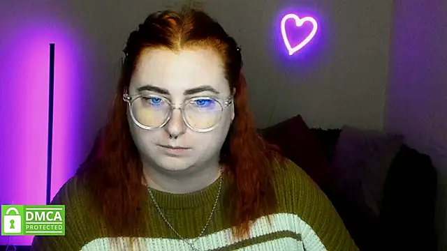 Alicia love00 online show from November 27, 2025, 12:27 pm