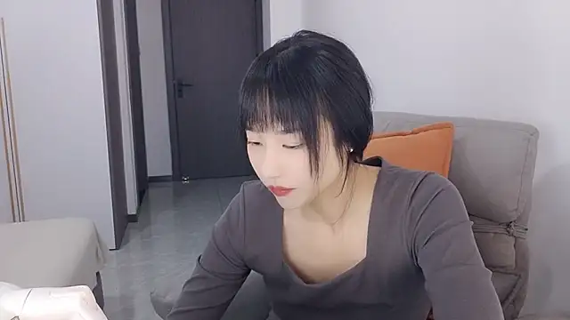 Lisa-3333 online show from November 12, 2025, 1:48 pm