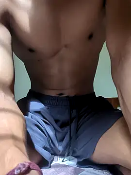 modelguyyy online show from June 26, 2026, 9:59 am