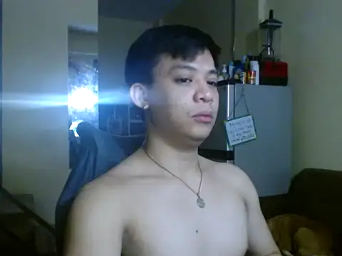 Snapshot of ASIANFULLYLOADEDCUM chatting on January 18, 2026, 9:40 pm ASIANFULLYLOADEDCUM online show from January 18, 2026, 9:40 pm