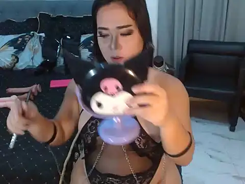 Lustfulcassy online show from April 9, 2026, 12:34 am