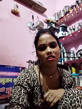 Cut ragni online show from October 16, 2025, 4:04 pm