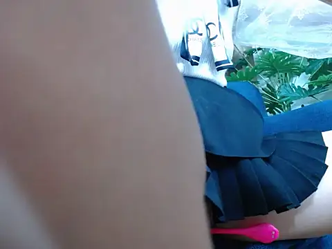 Snapshot of Sury_vn chatting on January 17, 2026, 2:15 am Sury vn online show from January 17, 2026, 2:15 am