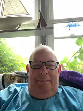CharlieWeaver22 online show from June 29, 2026, 10:37 am