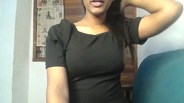 mickle james online show from February 16, 2026, 8:51 pm