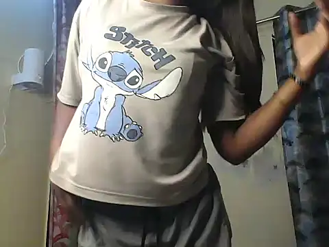Snapshot of mickle_james chatting on July 21, 2026, 4:41 pm mickle james online show from July 21, 2026, 4:41 pm