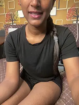 mickle james online show from April 3, 2026, 12:06 am