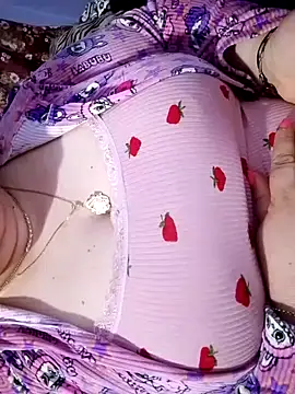 Hnonasix89 online show from April 5, 2026, 12:34 pm