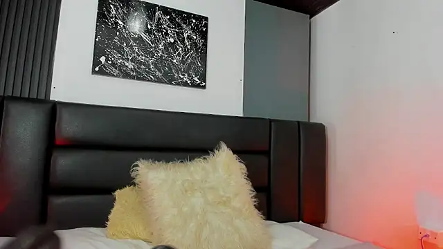 Snapshot of Mathewboy1 chatting on February 6, 2026, 11:39 am Mathewboy1 online show from February 6, 2026, 11:39 am