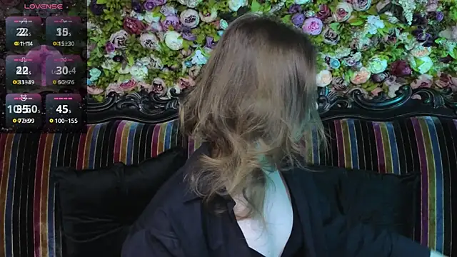 EllieMori online show from January 11, 2026, 8:43 am