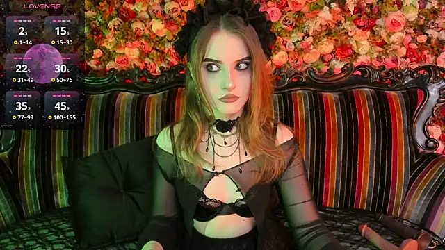 Snapshot of EllieMori chatting on February 22, 2026, 3:35 pm EllieMori online show from February 22, 2026, 3:35 pm