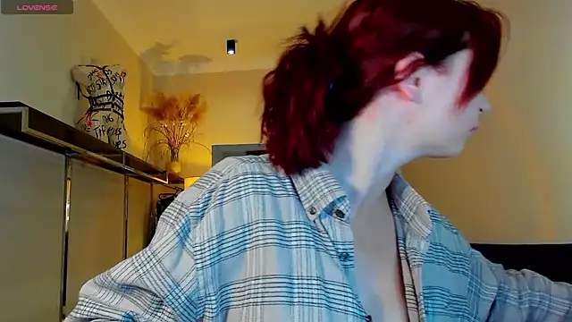 Snapshot of Meri_Cutte chatting on September 19, 2025, 12:42 pm Meri Cutte online show from September 19, 2025, 12:42 pm