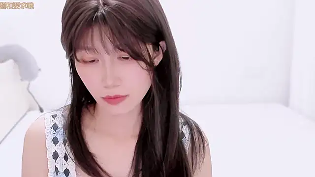 Snapshot of Rabbitlittlefool chatting on November 25, 2025, 3:45 pm Rabbitlittlefool online show from November 25, 2025, 3:45 pm