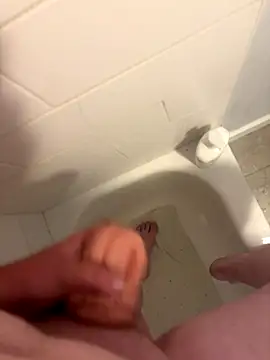 Buck2000 online show from September 24, 2025, 4:46 pm