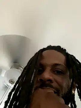 Taydagr8 online show from September 23, 2025, 12:06 am