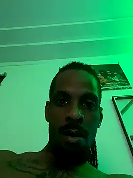 Taydagr8 online show from December 15, 2025, 7:03 am