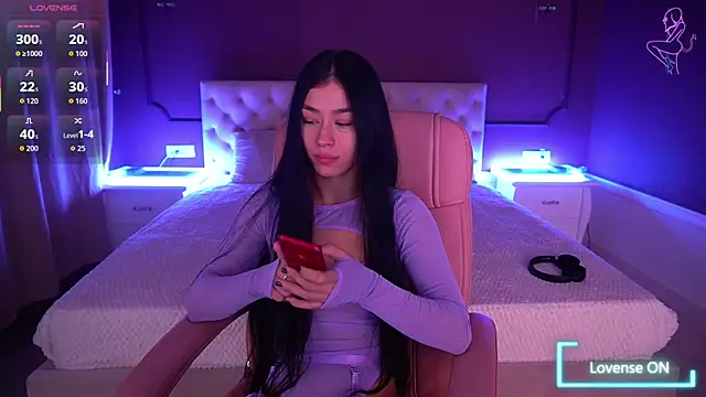 FataleNellie online show from November 30, 2025, 8:53 pm