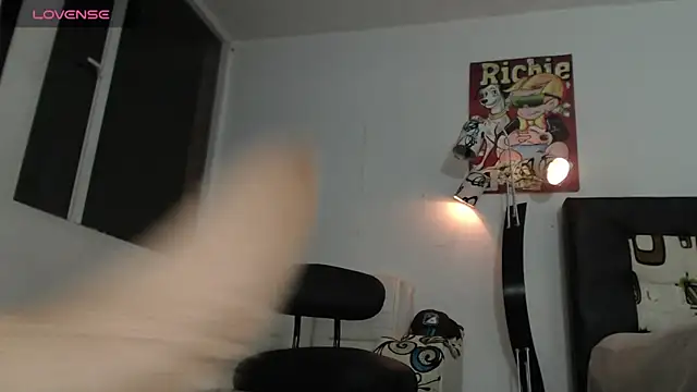 Thomasjons  online show from May 30, 2026, 4:30 am