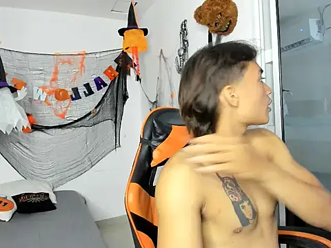 kenshi roa online show from November 11, 2025, 2:50 am